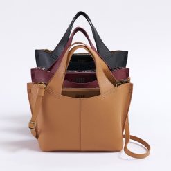 Alternative view of Vida Small Tote in Micro Pebbled Leather - Black