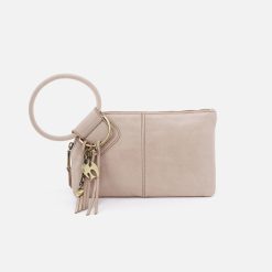 Sable Wristlet in Aniline Gloss Leather - Stone Gloss