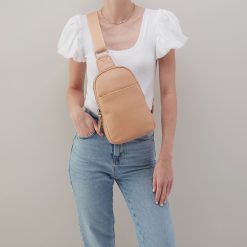 Alternative view of Cass Sling In Pebbled Leather - Porcini