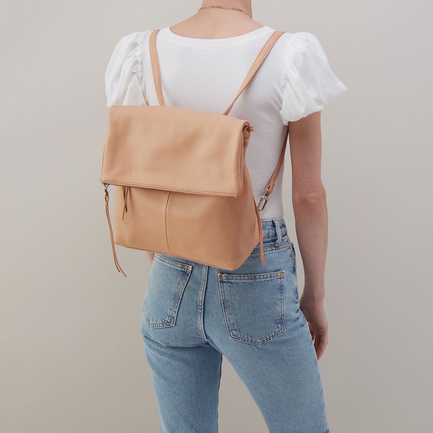 Grant Backpack In Pebbled Leather - Porcini - Image 4